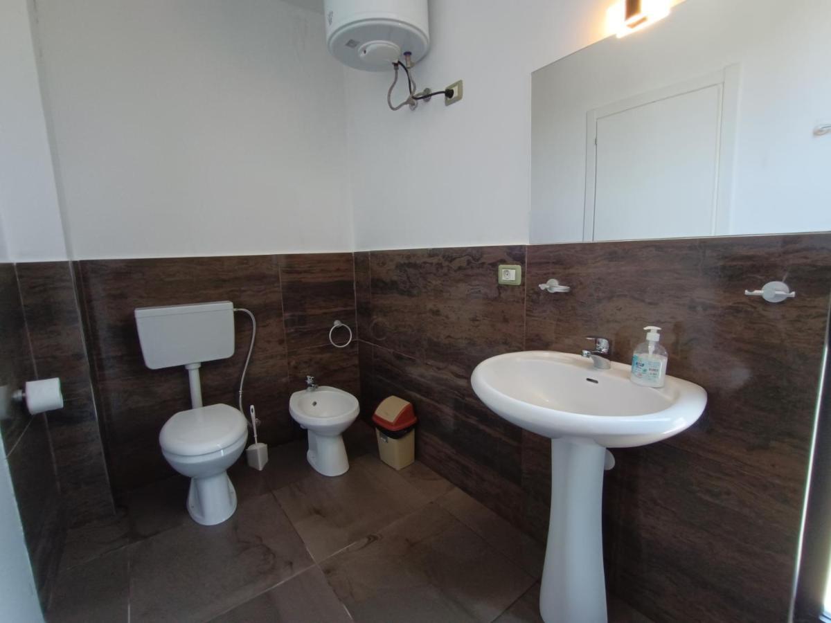 Kavalona Park Hotel Vlorë Kamer foto