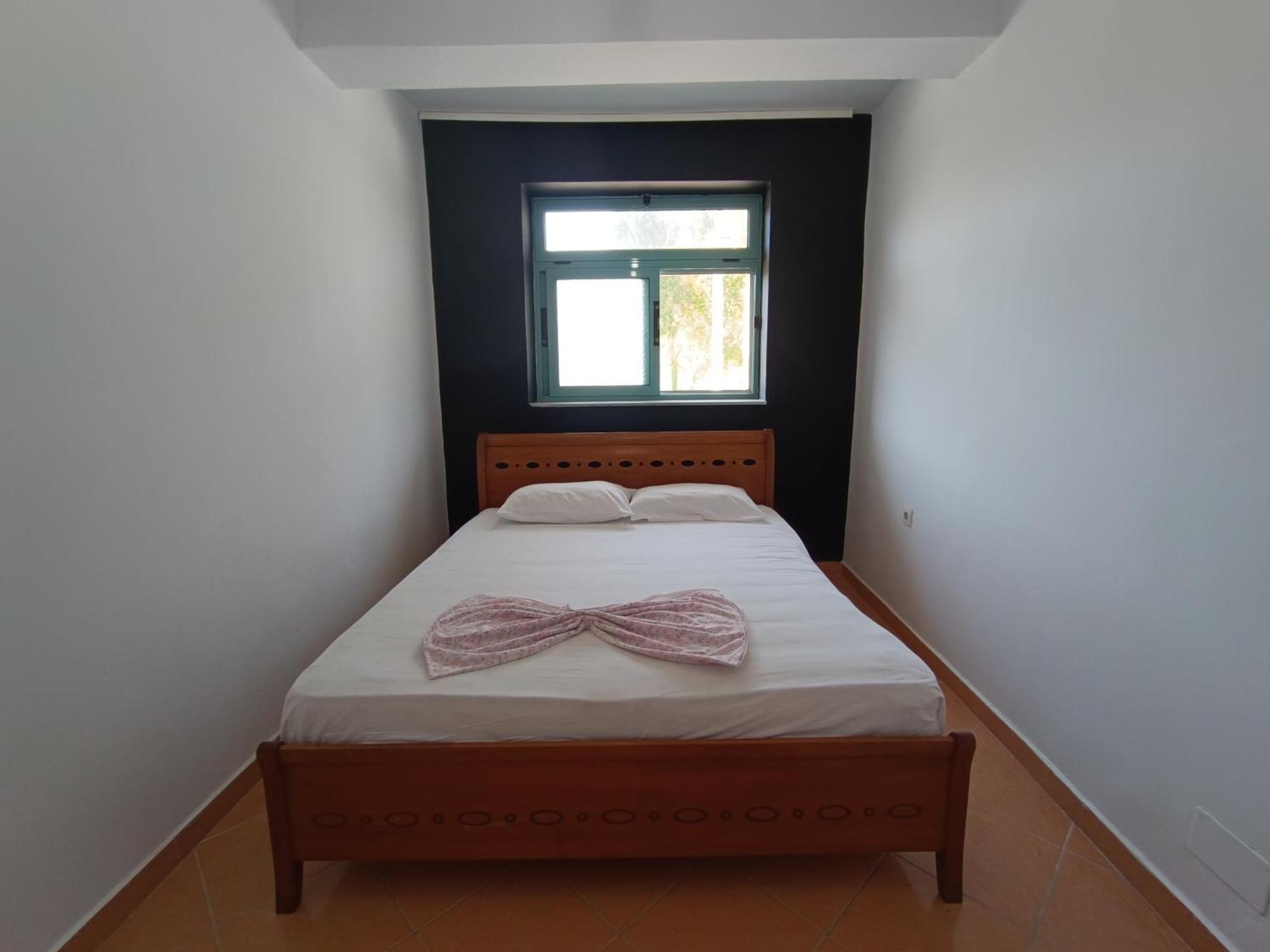 Kavalona Park Hotel Vlorë Kamer foto