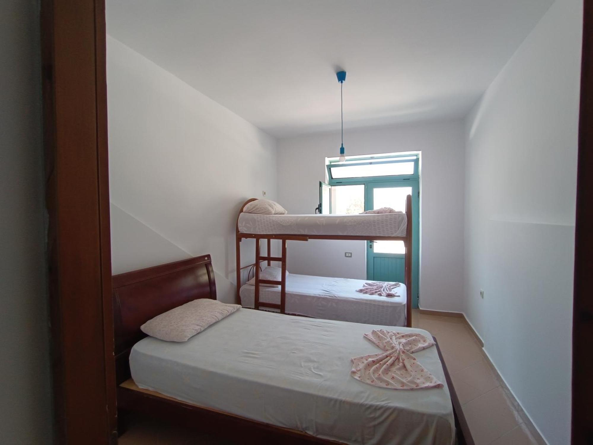 Kavalona Park Hotel Vlorë Kamer foto